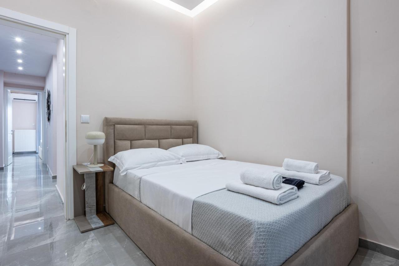 Luxury Downtown Apartment E1 Thessaloniki Exterior foto